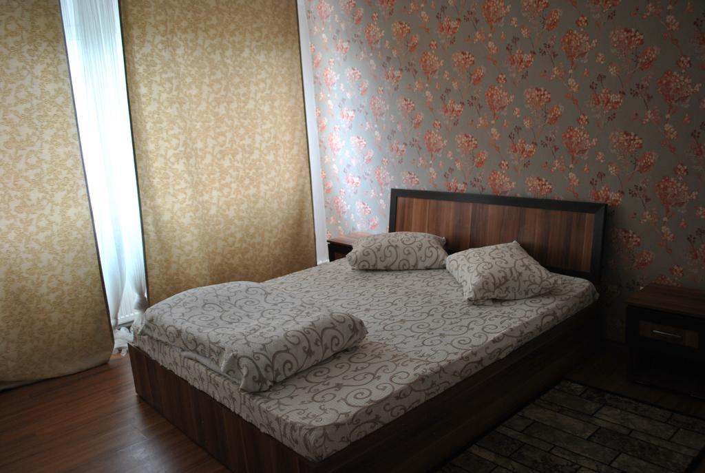 Vogue Hostel Бухарест Экстерьер фото