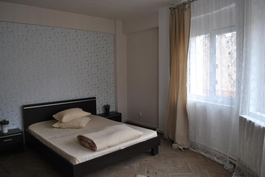 Vogue Hostel Бухарест Номер фото